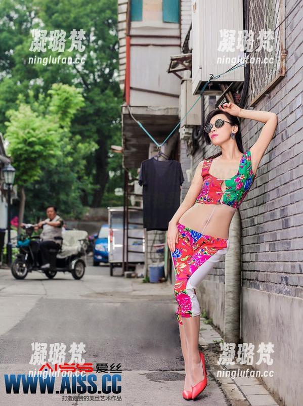 AISS爱丝(钻石版) - 松果儿的红裙写真集，怎么每次都能惊艳到我？更新再来一发！
