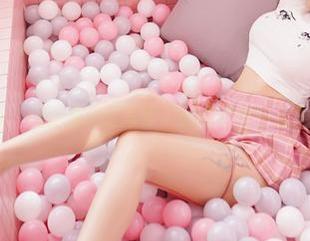 Feilin嗲囡囡 – 周于希高清写真，剧情就像生活里的槽点不断！