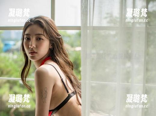 G.su(全智秀)的美足图集，第一张让我心跳加速！
