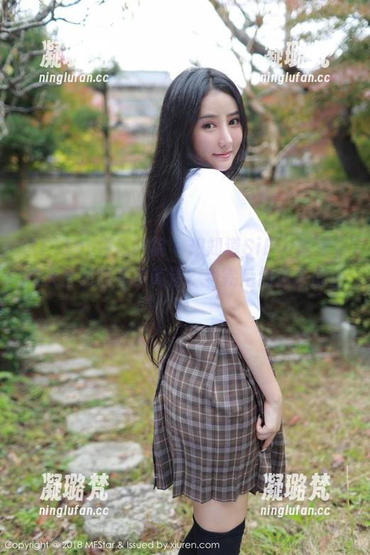 MFStar模范学院 - 想知道SiByl李思宁的天台原图有多高清？看完后约你去爬楼！