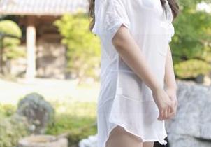 MFStar模范学院 – 噗，夏小秋秋秋姐姐的写真：我好像看到了一个梦！