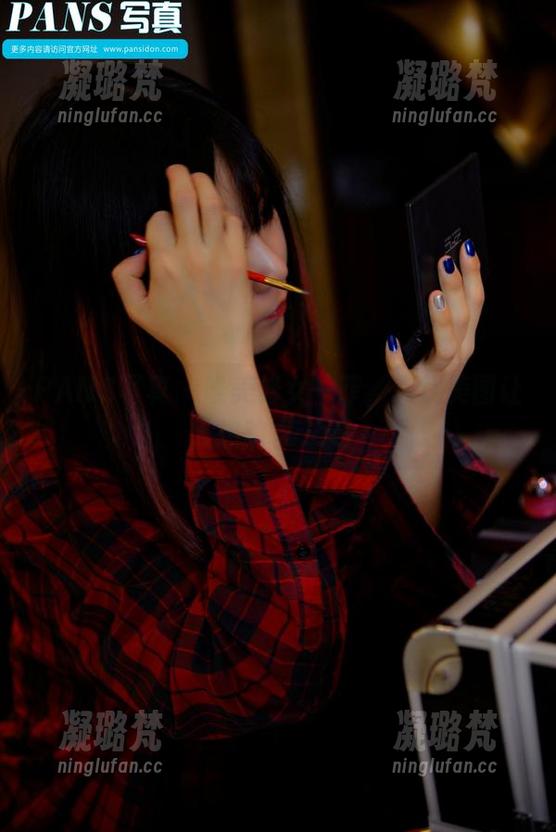 PANS写真-一菲 PANS写真 - 唯美修女一菲,在线美图让人想跪求聖水!