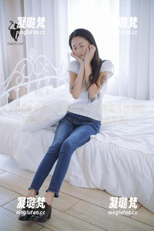 PDL潘多拉 - 从未见过的比基尼与沙滩的完美搭档——感谢陈雅漫的写真！