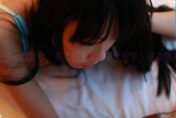 ROSI美脚：提醒你，美就在生活的每个细节，快来图片分享！
