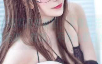 Sakiiii翎柒内衣套图，下载前先准备好眼睛和心脏，哎呦，不小心要口水了！
