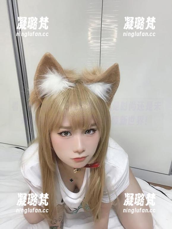 看，Sira(시라)的连体衣！是时尚还是未来科技？写真图册带你解锁新世界！