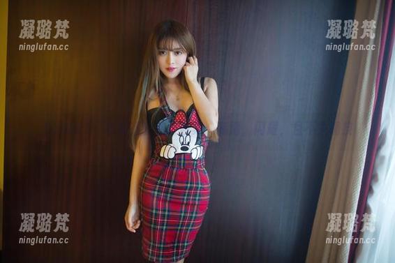 TuiGirl-木婉晴 TuiGirl - 木婉晴的礼服合集:高清,闪耀,且不失调皮