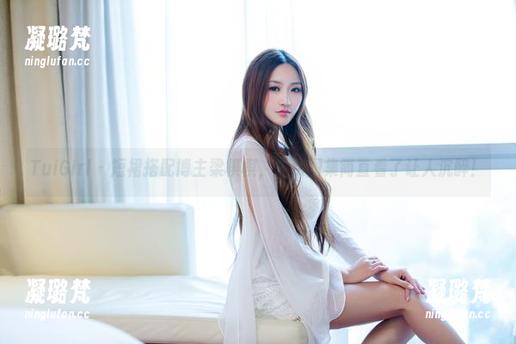 TuiGirl - 短裙搭配博主梁棋棋，免费图集简直看了让人沉醉！