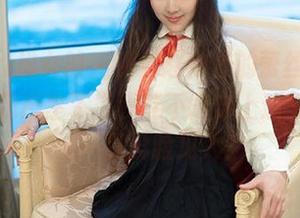 TuiGirl推女郎 – 刚看赵惟依的蕾丝私拍，居然让我产生了“我能不能穿上这个”的想法…真没脸见人！