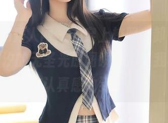 Xiuren秀人网 – “穿上校服，卸下光环：李若汐的无圣光原图瞬间”，我真的被这认真感动到了。