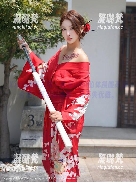 Xiuren秀人网-黄婧GIGI Xiuren秀人网 - 黄婧GIGI的体操服高清合集,既有运动感,又不失优雅。