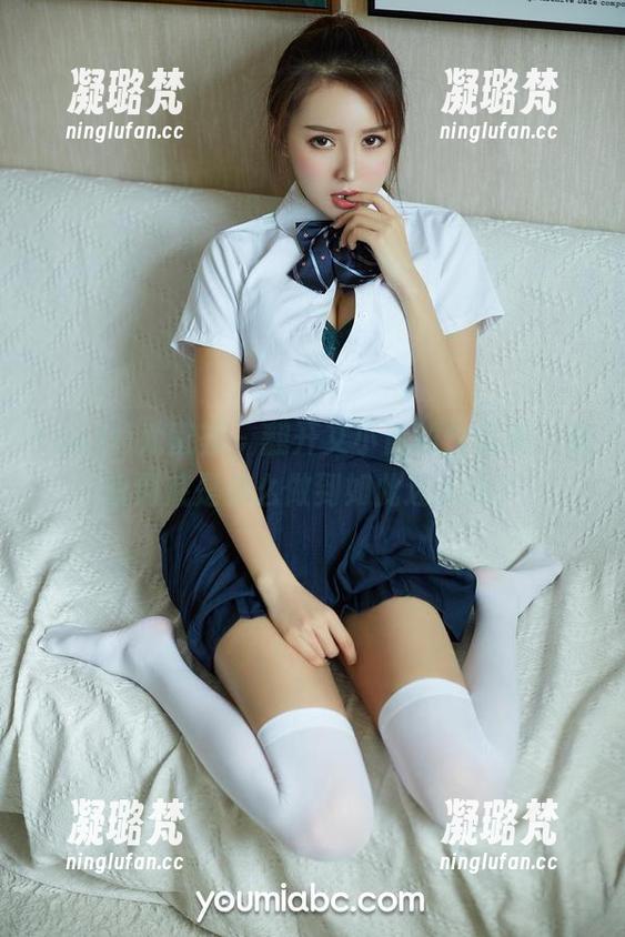 YouMi尤蜜荟 - 翻开艾小青的作品集，姐姐到底是怎么做到如此迷人的？