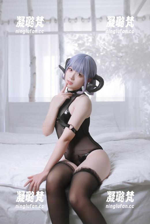 嘿！来看看asagiriai(爱ちゃん)的巫女图册合集，心跳加速哦