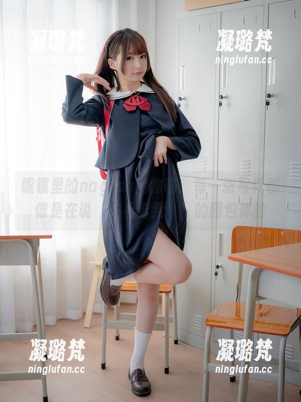 眼镜里的nagisa魔物喵：每一张写真都像是在说‘来看看我！’的图包体验
