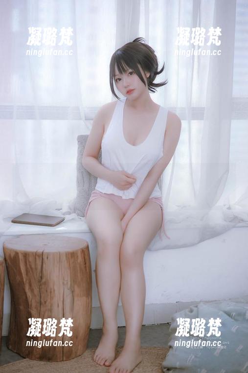 黑白nyako喵子大魔王的写真宇宙：图库里的不平凡
