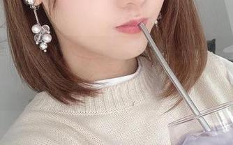 けん研(けんけん)最新写真分享：学妹那一瞬间，真是让人心动不已！