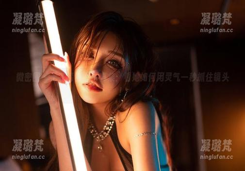 微密圈 - 于芷晴巫女写真集：看她如何用灵气一秒抓住镜头！