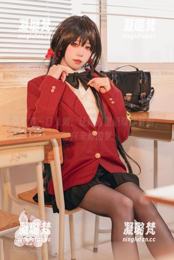 华甲咬一口兔娘：让高清壁纸带你开船，驶向未知的梦