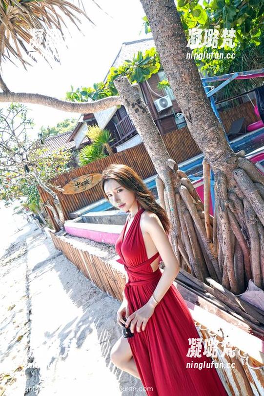 嗲囡囡 - 海边的K8傲娇萌萌：高清作品中那一抹淡淡的惆怅，秋水共长天一色。