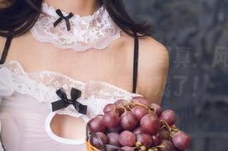 头条女神 – 松果儿的红裙写真：风情万种，照片都快要出戏了！