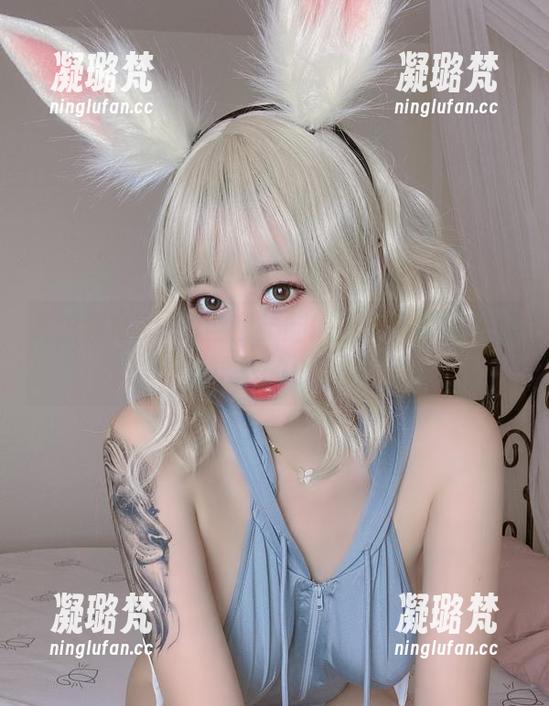 奈汐酱Nice的全套长腿原图，真的好想拥有这样的小腿！