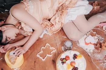 和服中的姜仁卿(강인경)：资源让人流连，妄想无限！