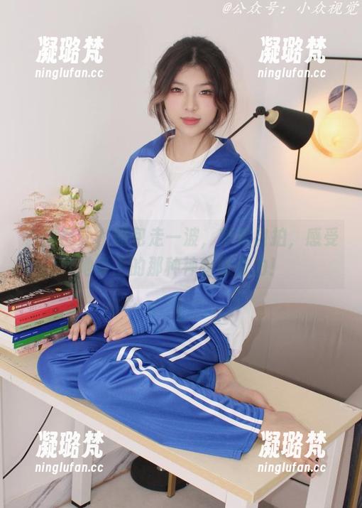 小众视觉-芳芳 小众视觉 - 图包走一波,芳芳自拍,感受她身上的那种神秘吸引力!