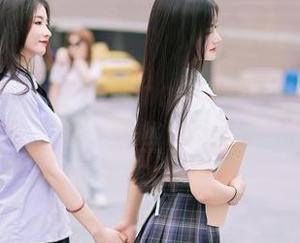 尤蜜荟 – 娜露selena秘书图集：无处不在的魅力，精选那些无法言喻的瞬间。