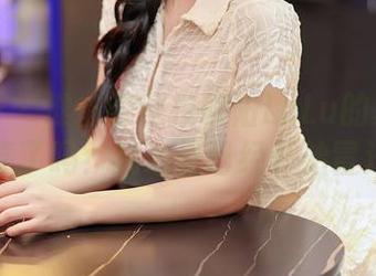 尤蜜荟 – 准备好迎接欧阳LuLu的夏日私房图集了吗？我心里已经开始冒汗了！
