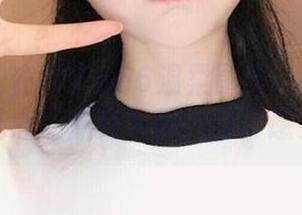 微密圈 – 左公子666温柔图集：是妩媚还是无心？点开下载，自己感受！