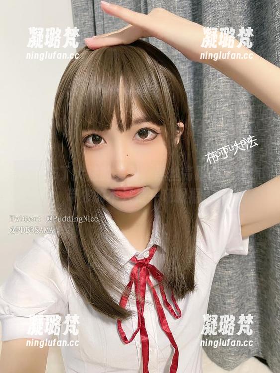 跟着布丁大法的美图，黑丝高跟女王给你带来的不只是一场眼福！