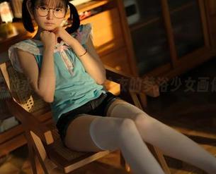 镜子里的水倒影：幼水铃衣的梦浴少女画像合集