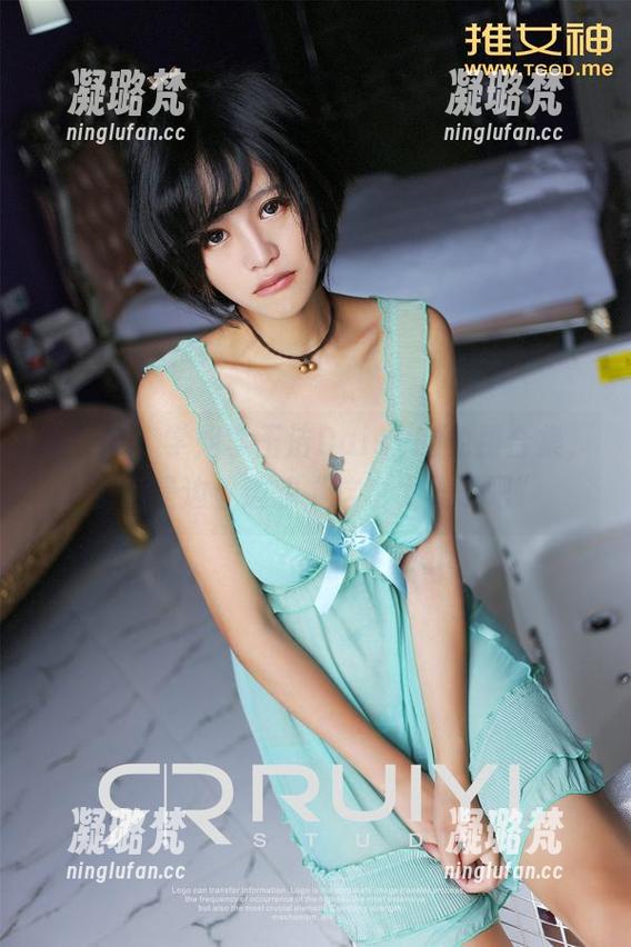 推女神 - 学姐李玉洁Daisy的免费合集，真的是边看边想“这也太美了吧”