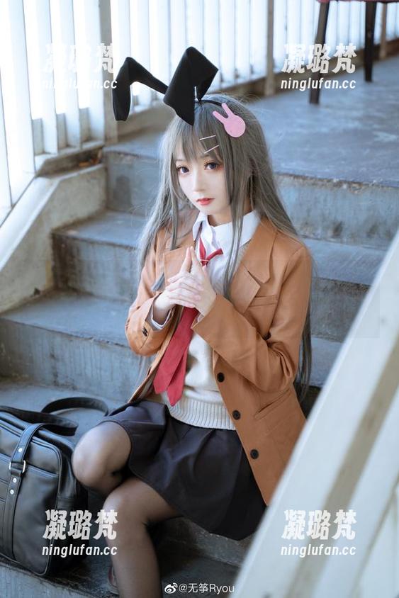 想知道“无筝ryou”的粉色合集为何总是留不住？一起分享这一点点失落。