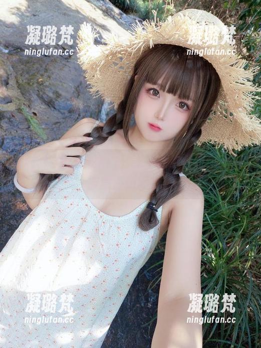 狱长姐姐日奈娇：下载一份作品集，准备被震撼到不行！