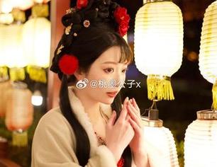 桃墨公子的私房写真，有点校园小调皮的味道
