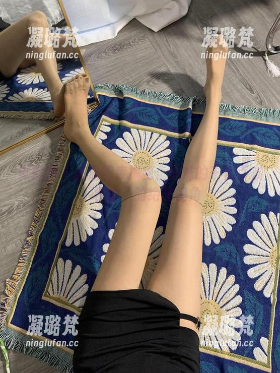 微密圈 - 高清图库揭秘：妹妹的千姿百态，桃脱了的绝美视角