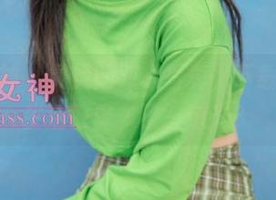 梦丝女神 – 灵灵的双人写真，下载这里，生活好像多了一道光？