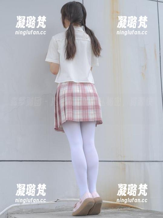 森萝财团 - 揭秘默陌的草丛秘密，资源快来围观！