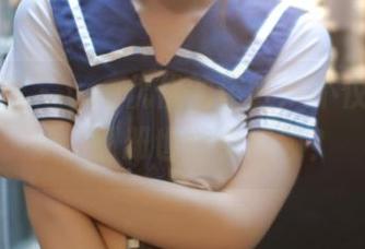 模范学院 – yoo优优的浴缸：不仅仅是泡澡，图册也能免费领？