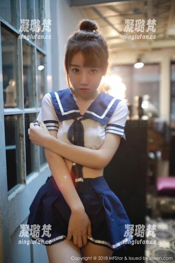 模范学院 - yoo优优的浴缸：不仅仅是泡澡，图册也能免费领？