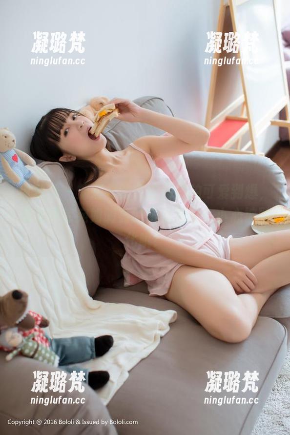 波萝社-刘娅希 波萝社 - 刘娅希的普吉岛旅拍可爱到爆,最新图库宛如明亮的阳光洒落,小心被融化哦!