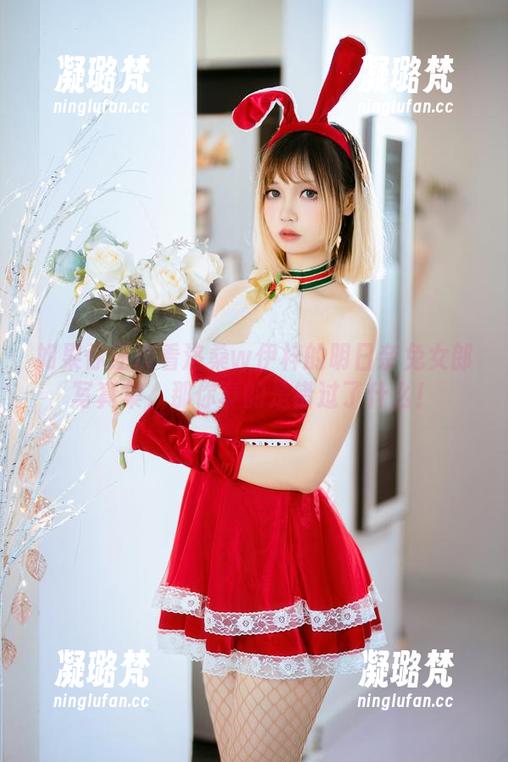如果你还没看洛桑w伊梓的明日奈兔女郎写真集，那你真的是错过了什么！