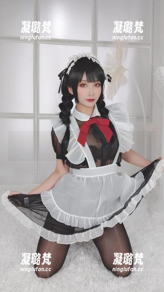 洛璃LoLiSAMA 吻遍众生的洛璃LoLiSAMA:看她如何玩转这怪异的作品合集