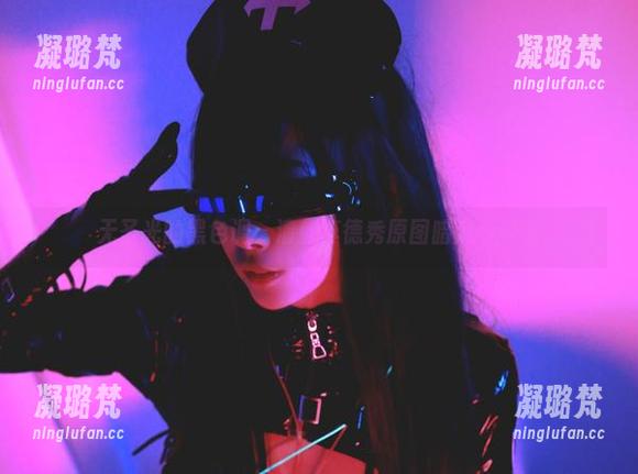 无圣光的黑色调：清颜真德秀原图暗涌与轻语