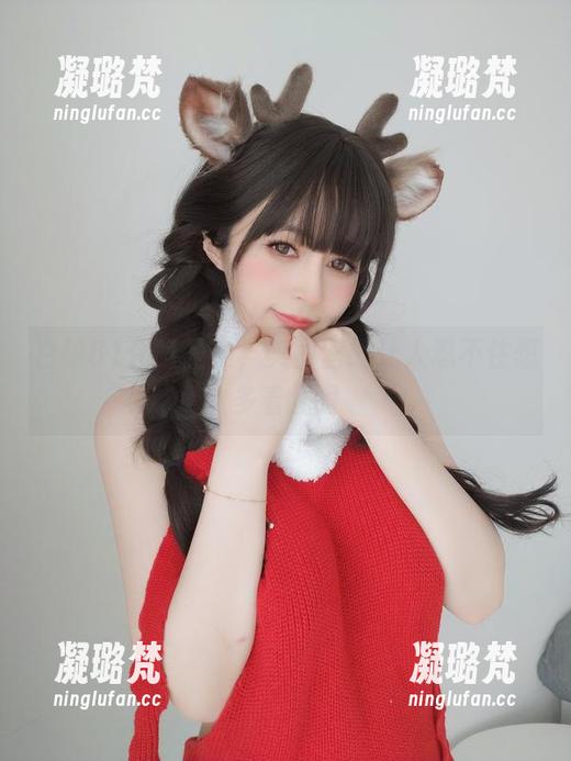 白银81化身圣女，美图壁纸让人忍不住想多看几眼