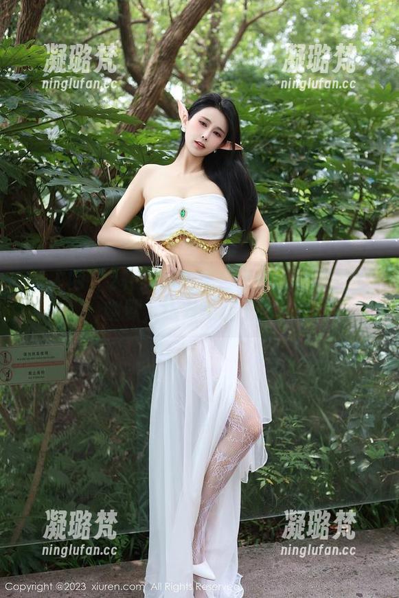 秀人网 - z杯悠悠的黑色世界：原图里的幽默，绝对不止于此！
