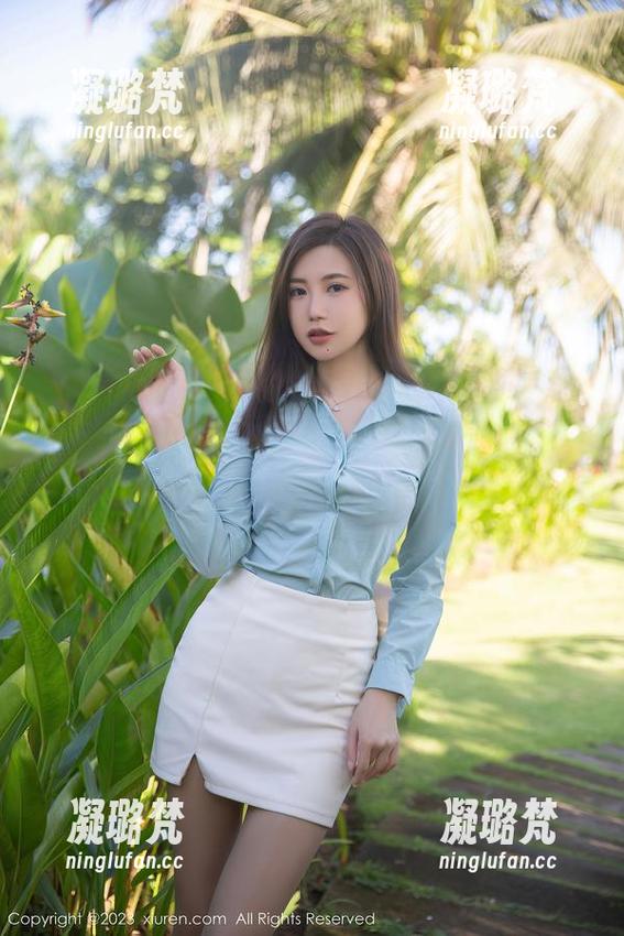 秀人网 - 唐翩翩的校服博物馆！在线不限量高清展览，快来围观！