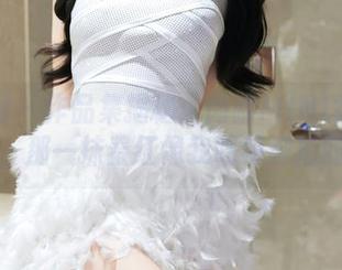 秀人网 – 作品集揭秘：肉晴MINI女仆原图里，那一抹羞红像我吃辣椒后的脸！