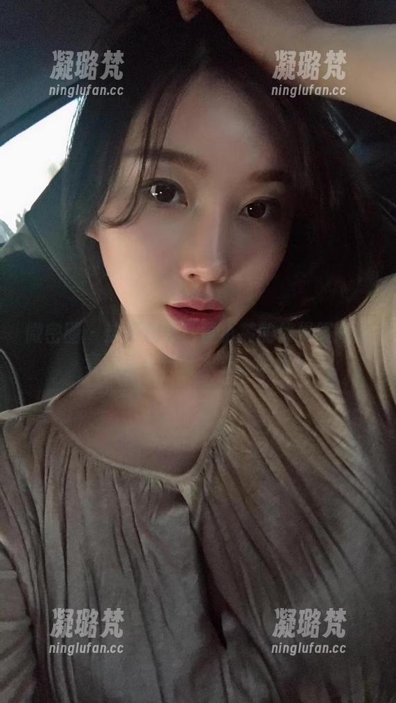 童小芯 微密圈 - 这不科学!童小芯的体操服高清套图让你怀疑人生,哈哈!